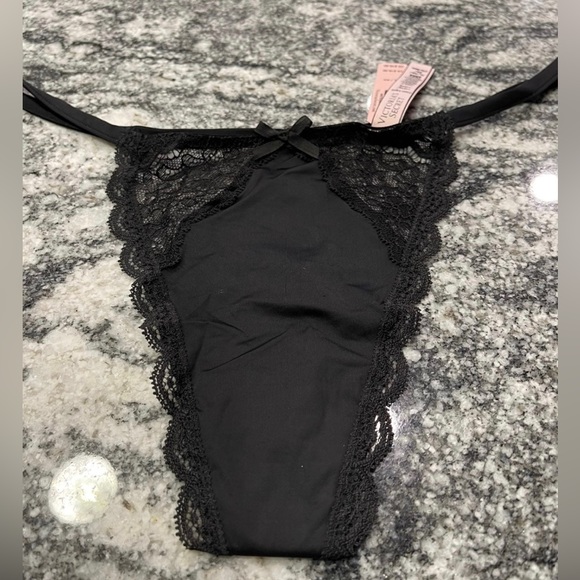 Victoria’s Secret V String panty XL - Picture 11 of 13